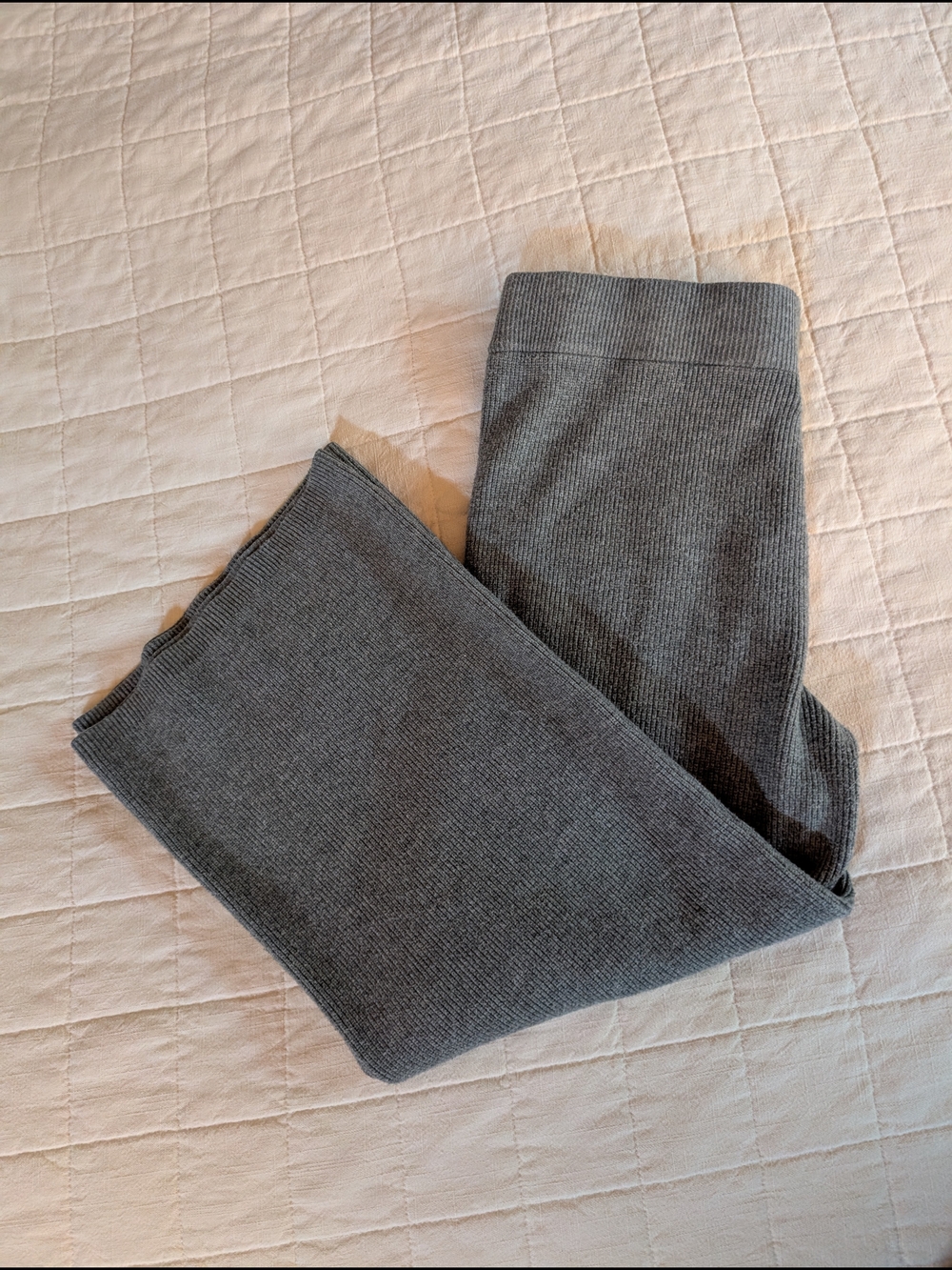 a new day Gray Ribbed Knit Trousers - M